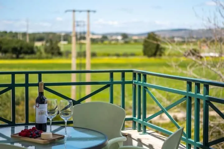 Сasa de vacaciones Apartment Alfarmar - Pool, Beach Only A Few Minutes Away Albufeira Portugal